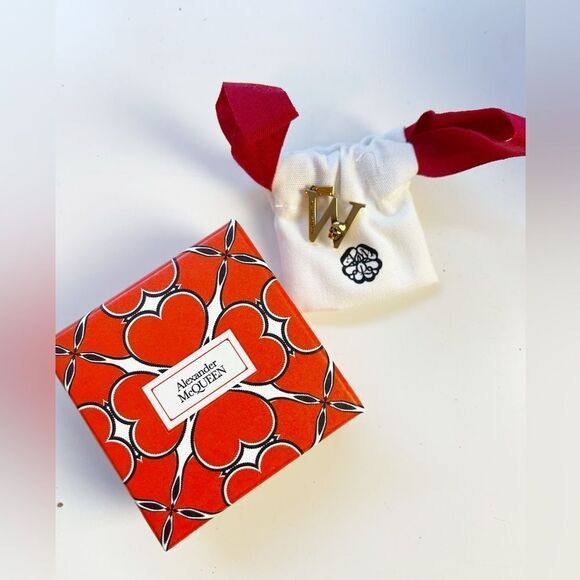 Alexander McQueen Z with scull necklace or zipper charm. One charm. - Picture 5 of 10